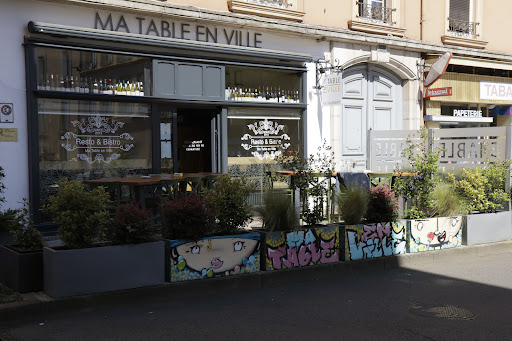 Photo 4 - Au Bureau