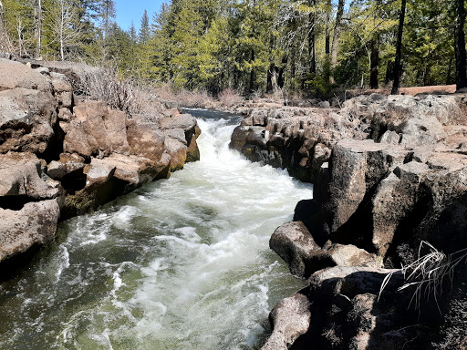 Rogue River Gorge Falls - Thumbnail