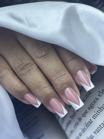 Camila Curcio – Alongamento de Unhas e Tranças Nagô, Praça Seca, Rj