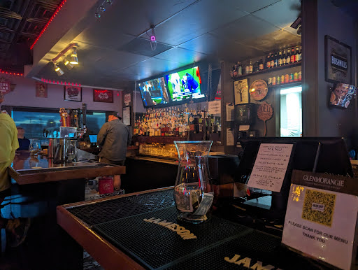 The Hideout Pub - Visual