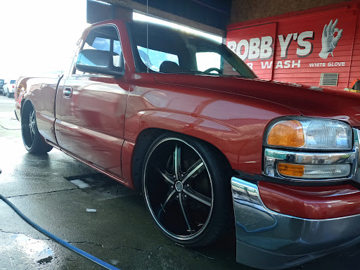 Chuy's Car Wash and detailing services - Thumbnail