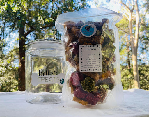 Belle's Barkin Good Treats - Thumbnail
