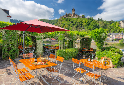Restaurant Burgblick im Moselsternhotel Brixiade&Triton - Thumbnail