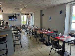 Photo n°21 de L' ECU à Vouillon (Restaurant français)