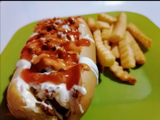 HOTDOGS Y HAMBURGUESAS "EL RINCÓNCITO"