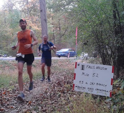 Falls Hollow Trailhead