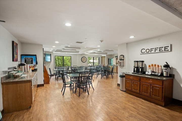 Hotel Glenwood Springs by null