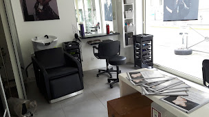 Photo n°1 de Coiffure Mario-Marcel à Nice (Salon de coiffure)