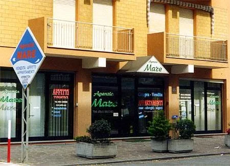 Agency Apartments Sea Igea Marina