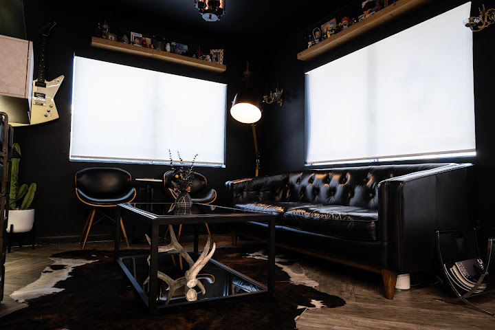 The Black Lantern by null