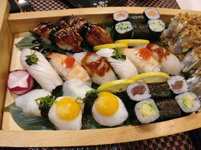 Raku Sushi