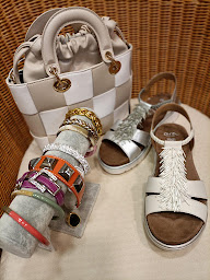 Photo n°2 de Les Chaussures de Sophie à Autun (Magasin de chaussures)