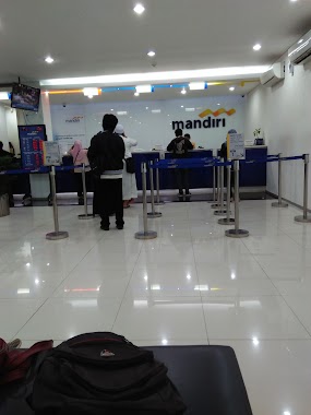 Bank Mandiri, Author: Dedi Darwis