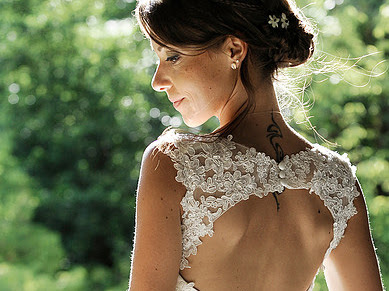 Photographe mariage en Gironde, de Langon à Marmande en passant par Bazas et Cadillac. Si vous envisagez de vous marier en 2024, appelez nous pour en parler.