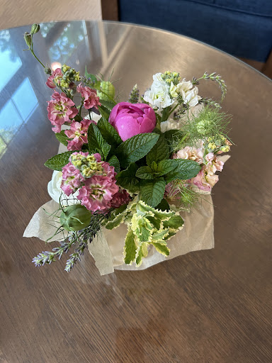 Hand & Flower, LLC - Thumbnail