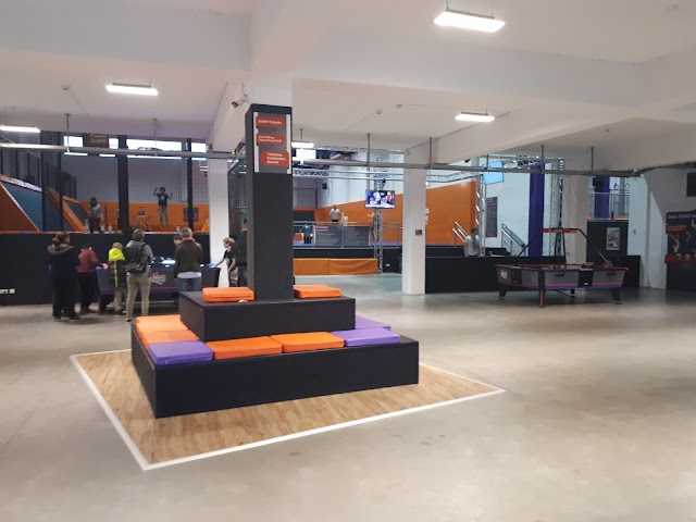 JUMP House Trampolinpark Hamburg-Poppenbüttel