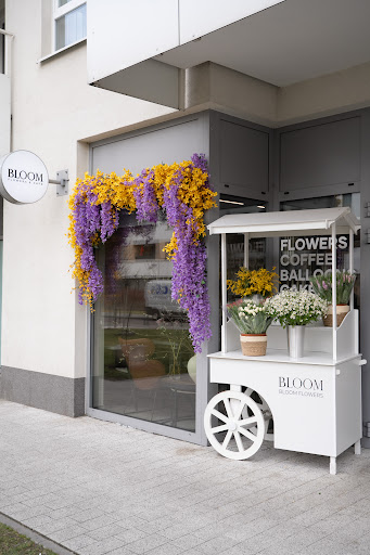 Kwiaciarnia Bloom Flowers