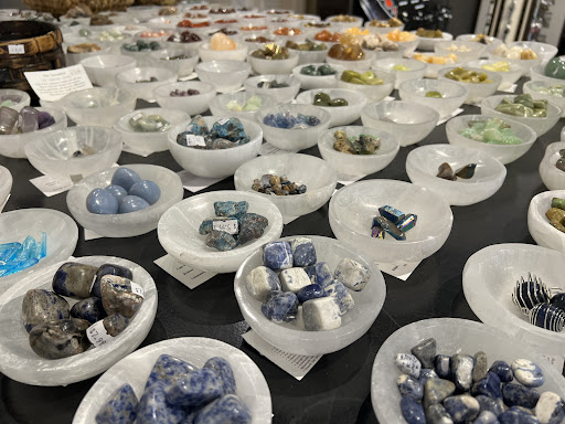 Crystal Healing Studio - Thumbnail