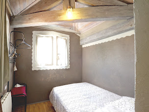 Photo n°9 de Le Clos de la Grange ( Meublé de tourisme 2 étoiles ) à L'Hôpital-le-Grand (Lodge)