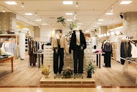 BORN FREE VIVA CITY店