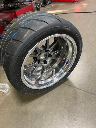 United Tire & Service of Downingtown Gallery - United States