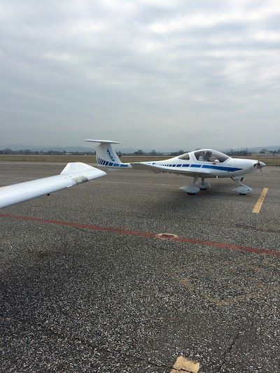 Photos of Forl&igrave; Airport