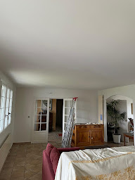 Photo n°23 de OMEROVIC PEINTURE 91 & 77 - Artisan peintre en Essonne et Seine-et-Marne à Le Coudray-Montceaux (Façadier)