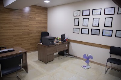 Photos of Al'fa Lombard