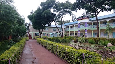 Photos of Tenri Academy Primary School