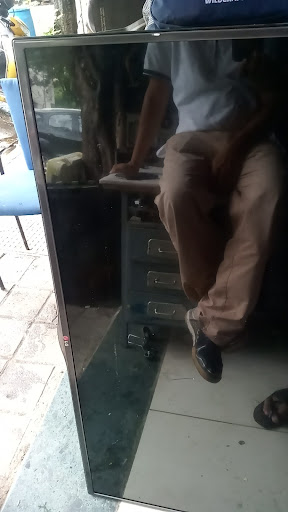 Lg led Tv Repair near me post image