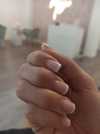 Maja - Visual