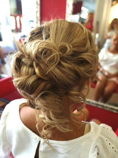 Peluquería Y Estética Ilusion 13 Gallery - Spain