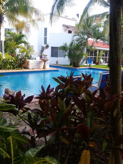 Photos of La Sirena