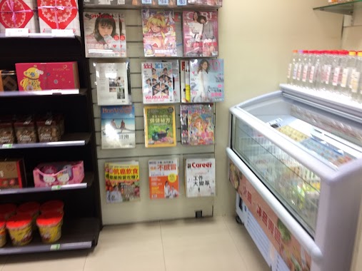 7-ELEVEN 台鐵門市, Author: 神秘客