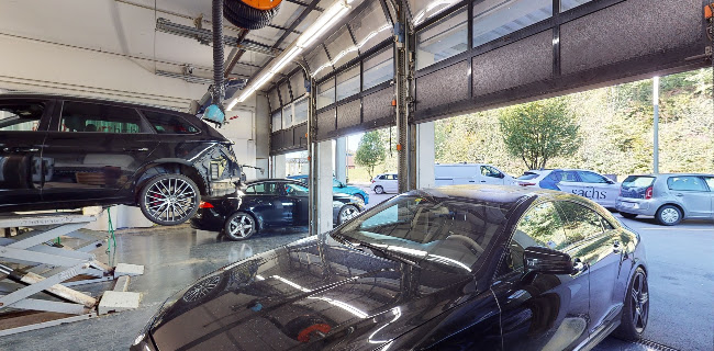 Carrosserie Spritzwerk Ly GmbH Öffnungszeiten