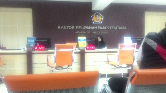 KPP Pratama Jakarta Setiabudi Empat, Author: Solihin M