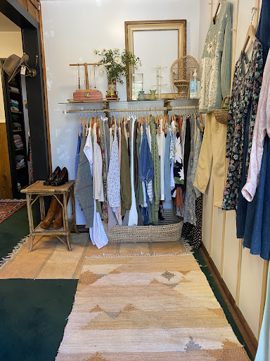 Mercer Vintage Clothing Shop - Thumbnail