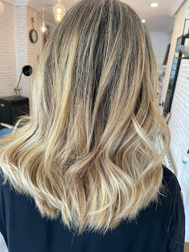 AMAYA Hairdresser - Thumbnail