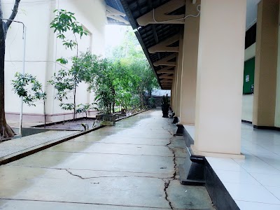 Photos of Lab Kimia Unnes