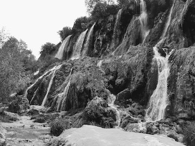 Girlevik Falls