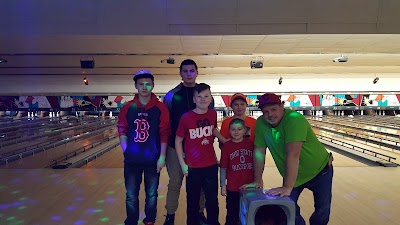 Photos of Spins Bowl Akron