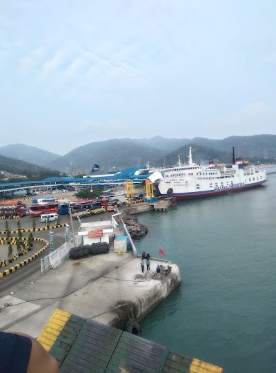 Photos of Waves breaker Merak