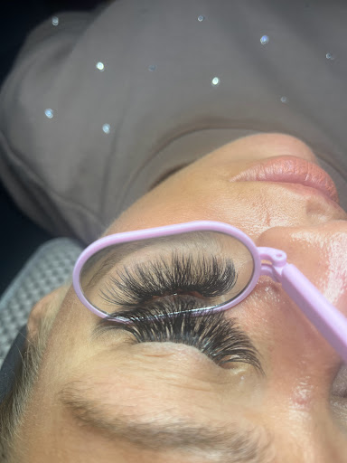 Fulani Shay Lash & Spa - Thumbnail