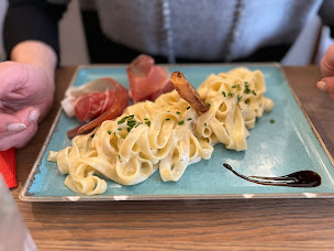 Photo n°74 de Pizza MiMi à Fontainebleau (Bar à vin)