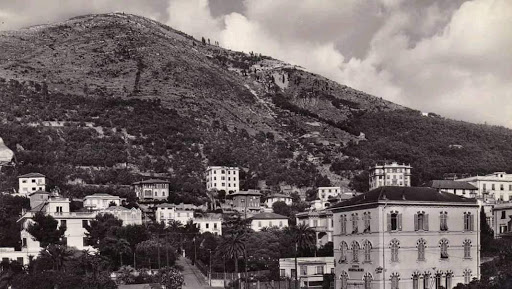 Pozzo torre binata cannone 381, con bunker annessi. - Thumbnail