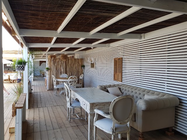 La Cala Restaurant-Club de Plage