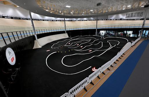Vélodrome Sylvan Adams - Centre Multisports Desjardins - Thumbnail