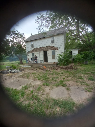 Squatterz' - Visual
