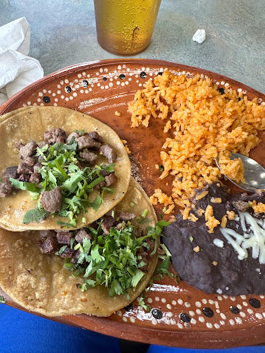 2 Amigos Taqueria - Thumbnail