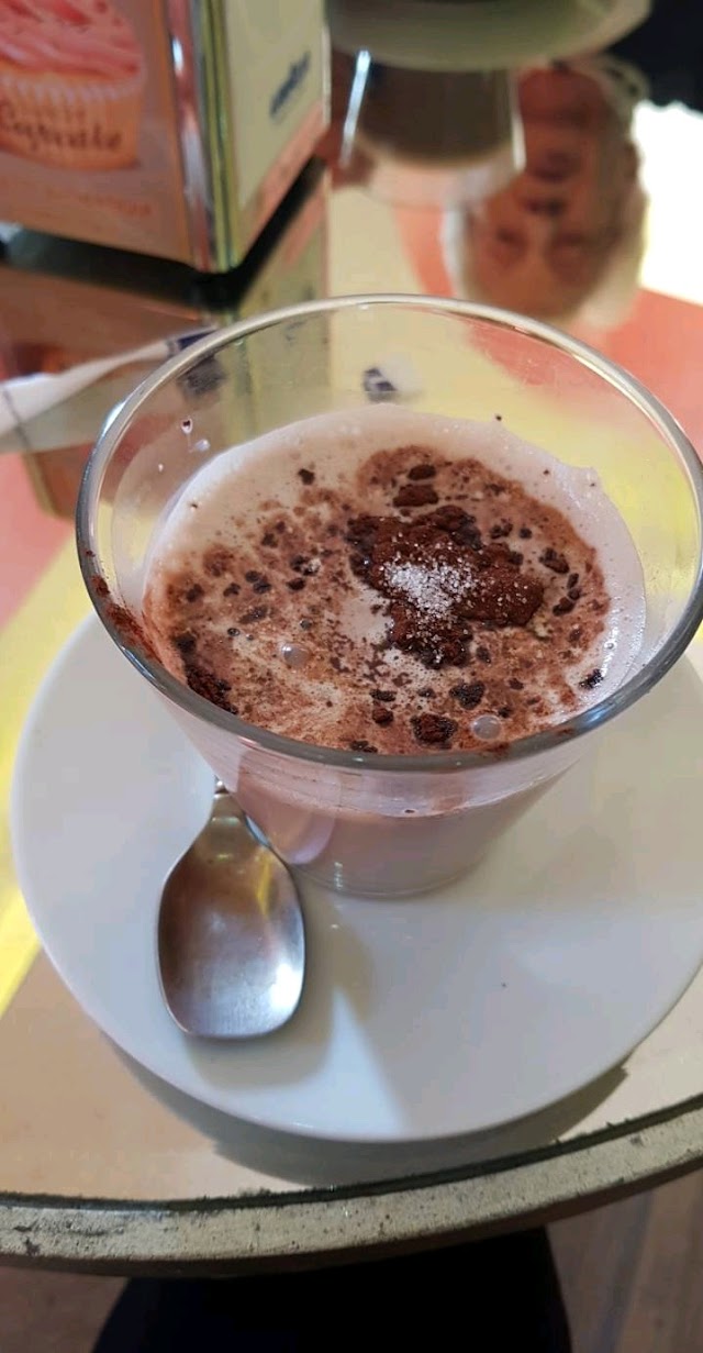 Café des Delices
